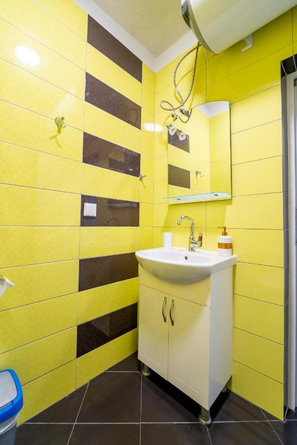 Cozy Little Apartment In Studentski Grad Sofie Exteriér fotografie